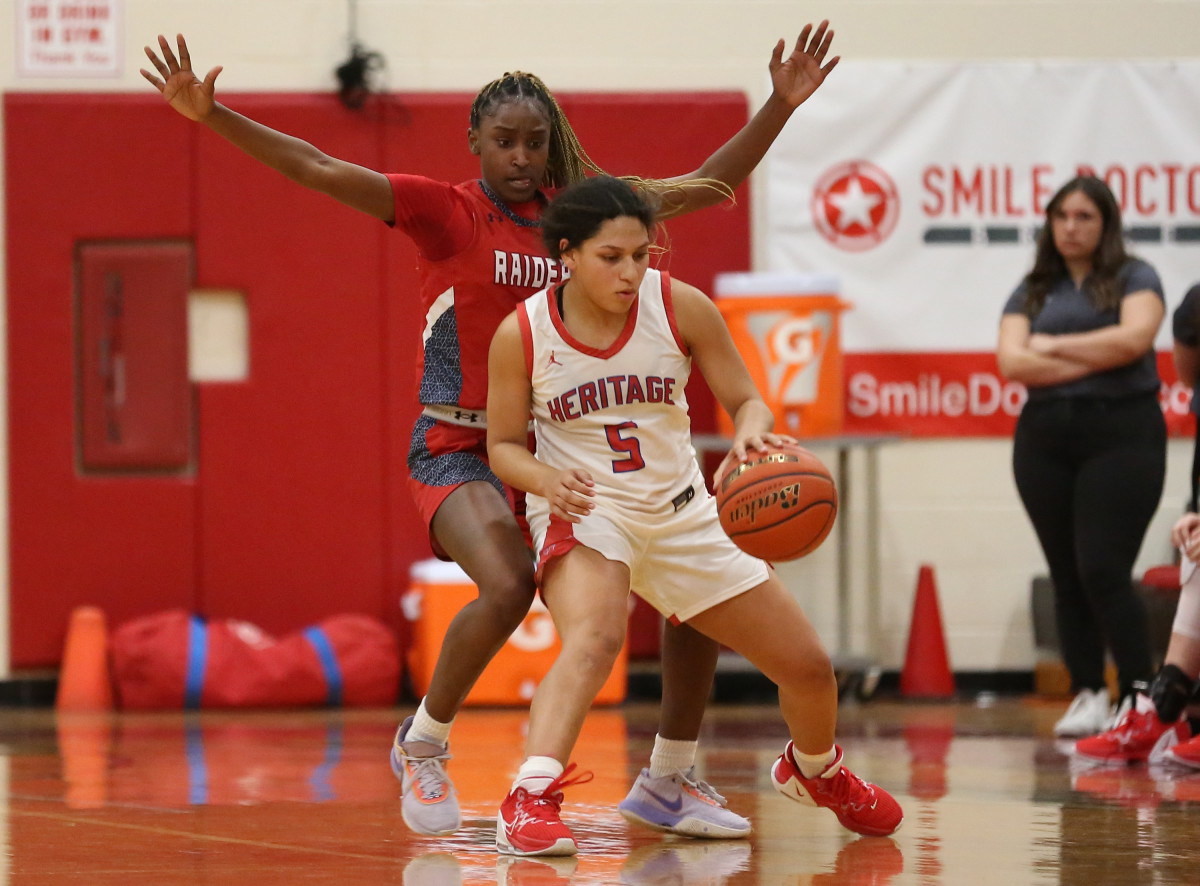 Midlothian Heritage Denton Ryan Texas girls basketball UIL 5A bi-district playoffs 021423 Brian McLean 10